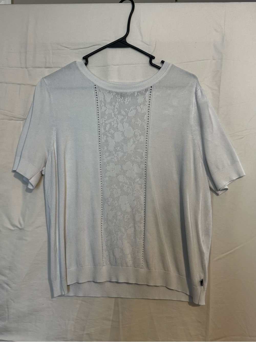 Nautica Cream Short-Sleeve Knit Top with Lace Panel